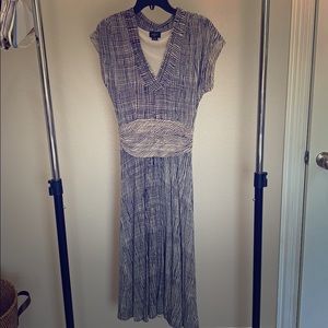 Anthropologie jersey midi dress size medium